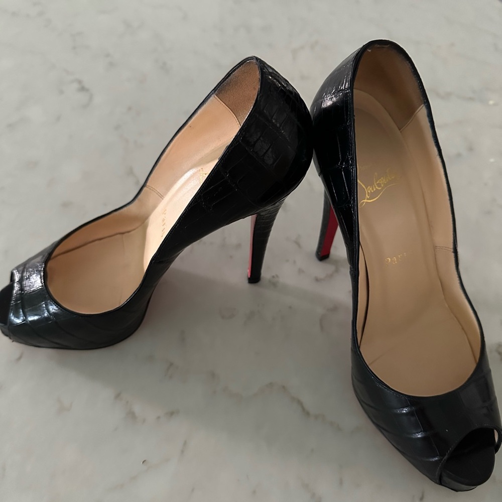 Christian Louboutin Very Prive 120 Croco Lucido Peep Toe